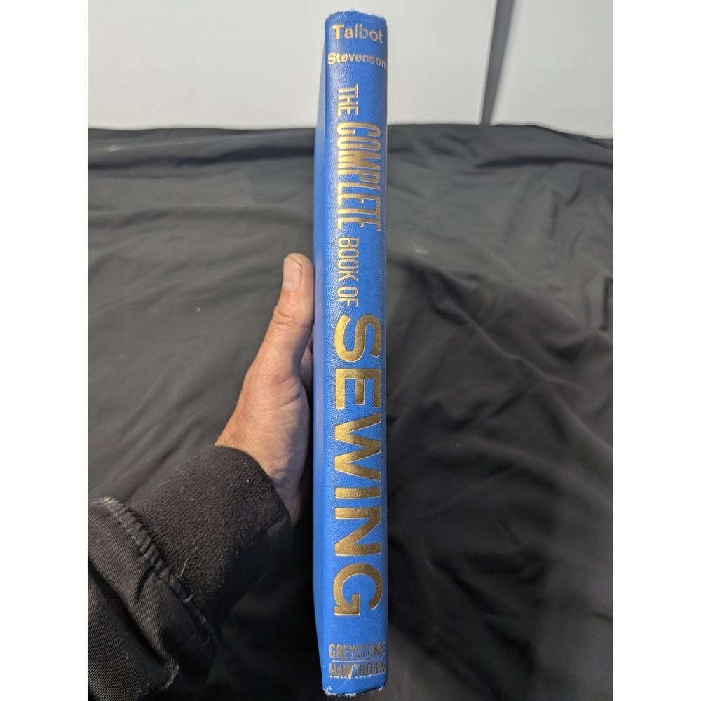 The Complete Book of Sewing‎ (1963)